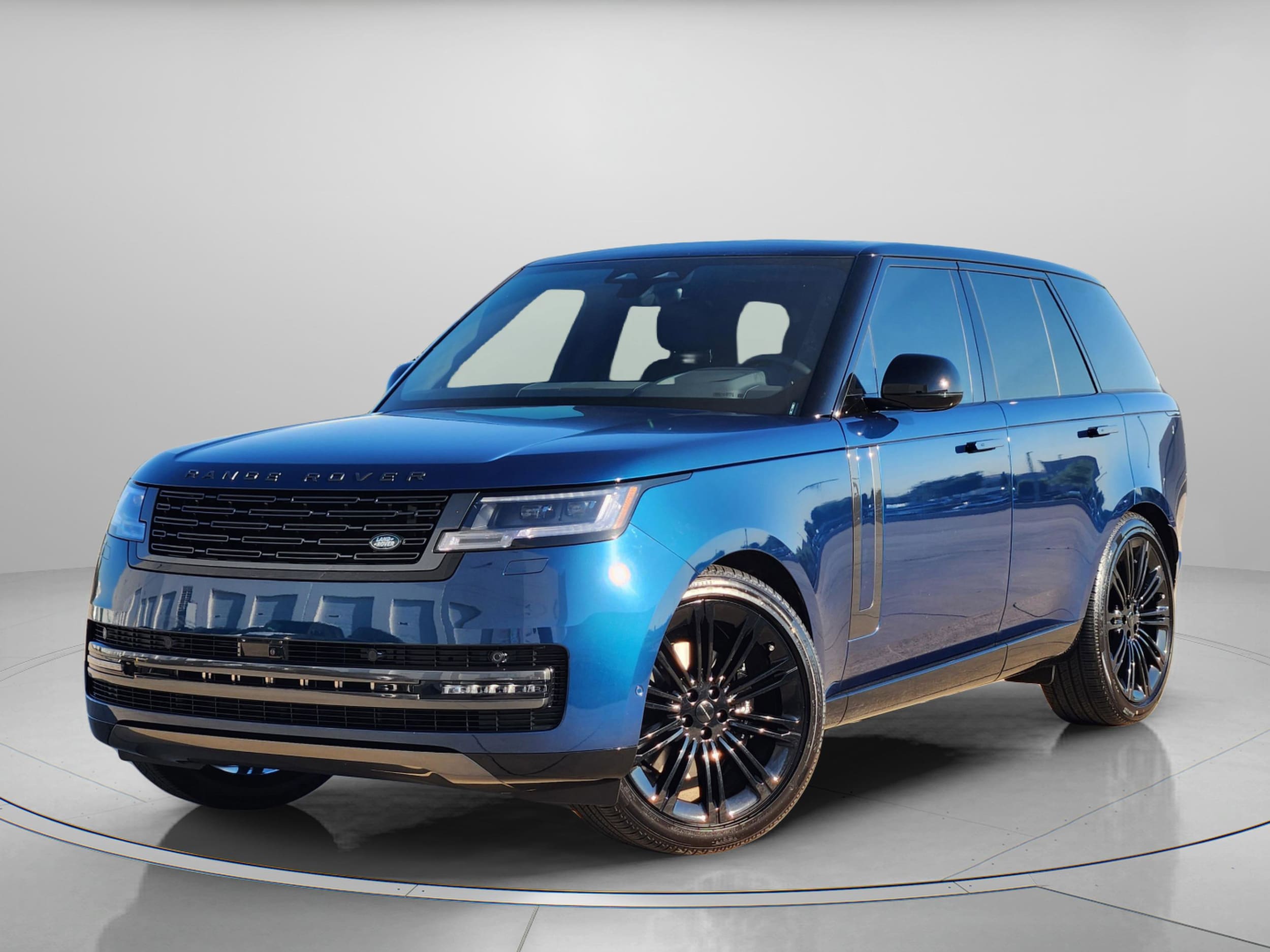 2026 Land Rover Range Rover 3.0 SE SWB's photo
