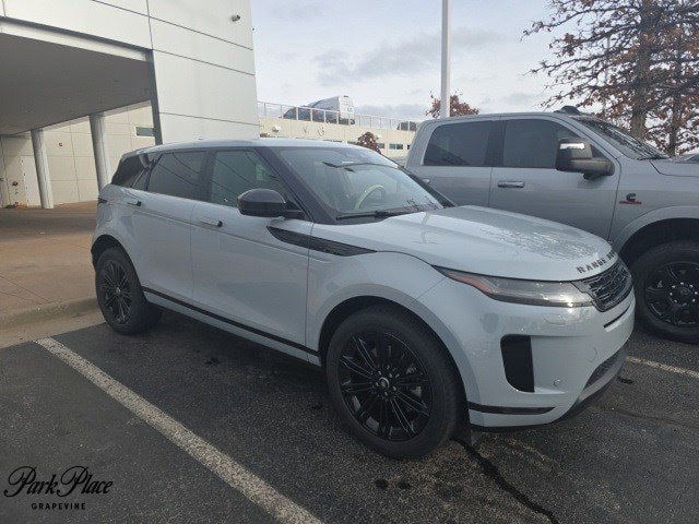 2024 Land Rover Range Rover Evoque S's photo
