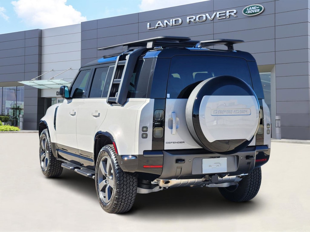 New 2026 Land Rover Defender 110 X-Dynamic SE SUV