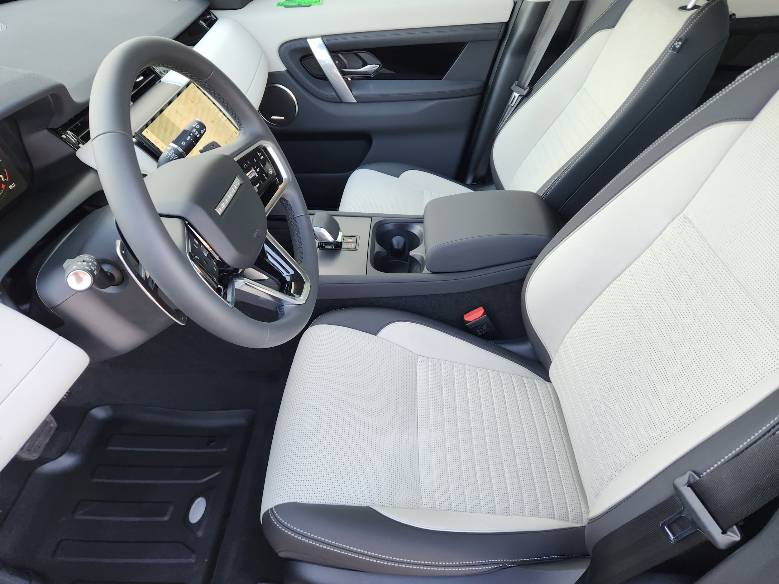 2025 Land Rover Discovery Sport S - Photo 8