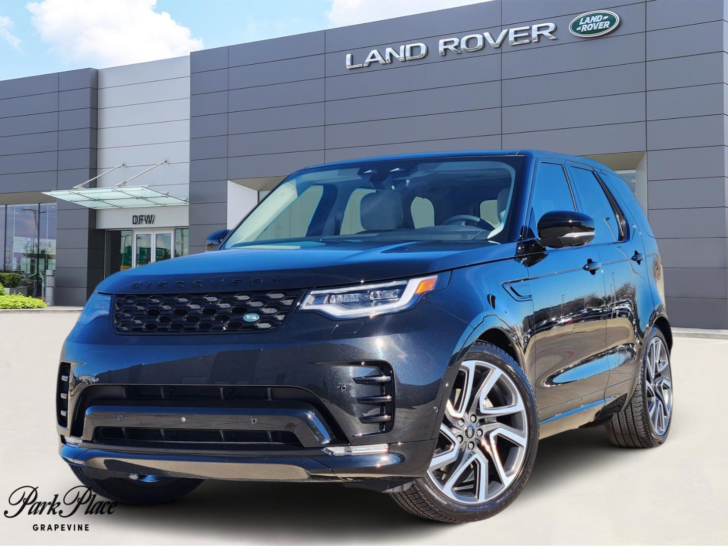 2025 Land Rover Discovery Dynamic SE