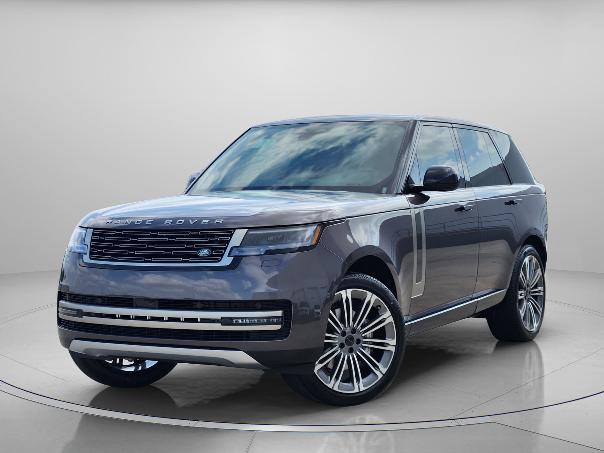 2026 Land Rover Range Rover 3.0 SE SWB's photo
