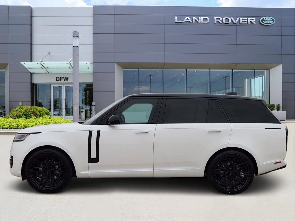 New 2026 Land Rover Range Rover SE 7 Seats SUV