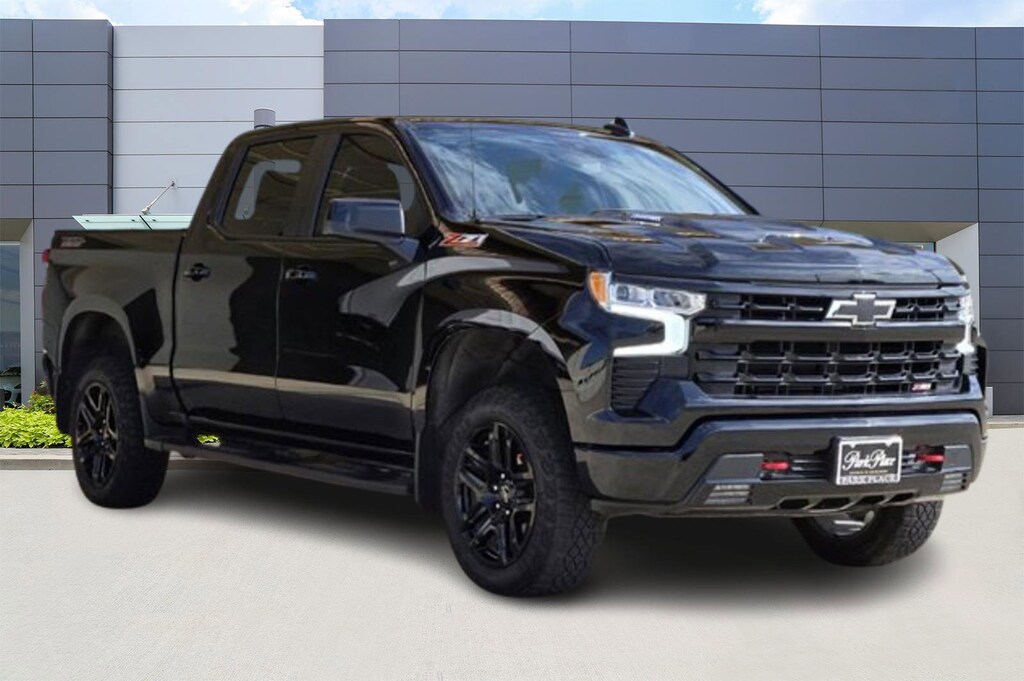 Used 2024 Chevrolet Silverado 1500 LT Trail Boss Truck Crew Cab
