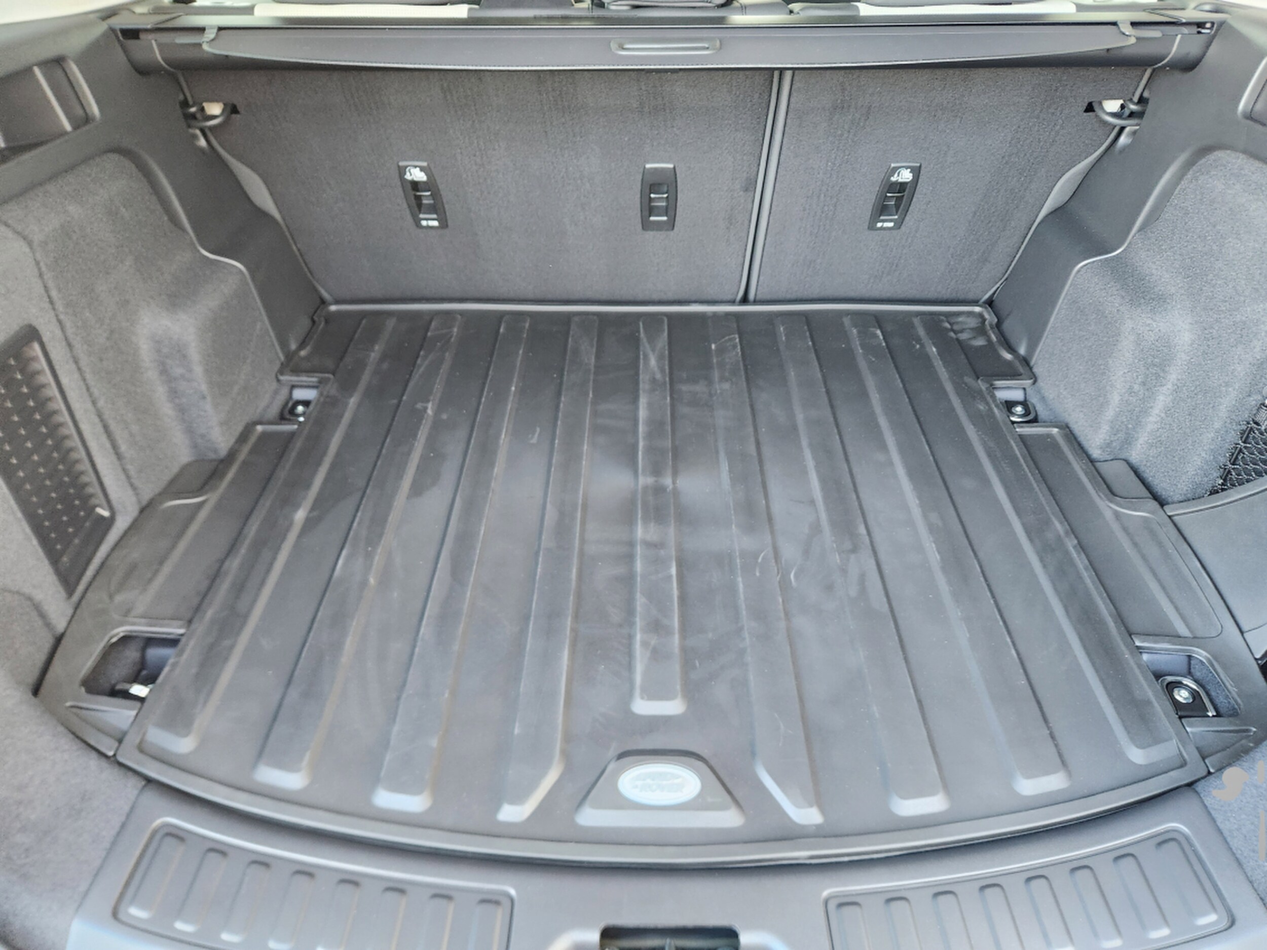 2025 Land Rover Discovery Sport S - Photo 31
