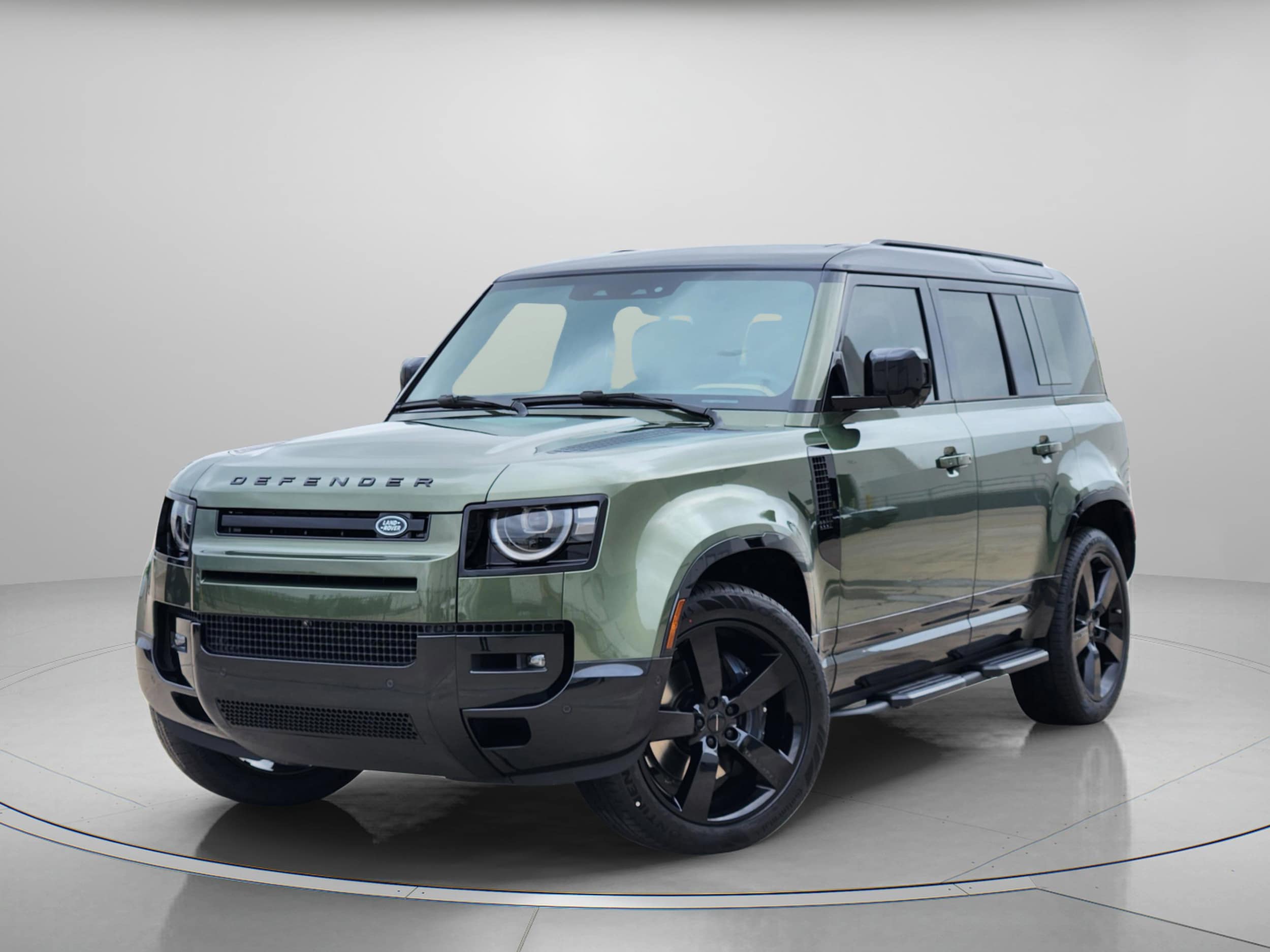 2026 Land Rover Defender 110 X-Dynamic SE P400's photo
