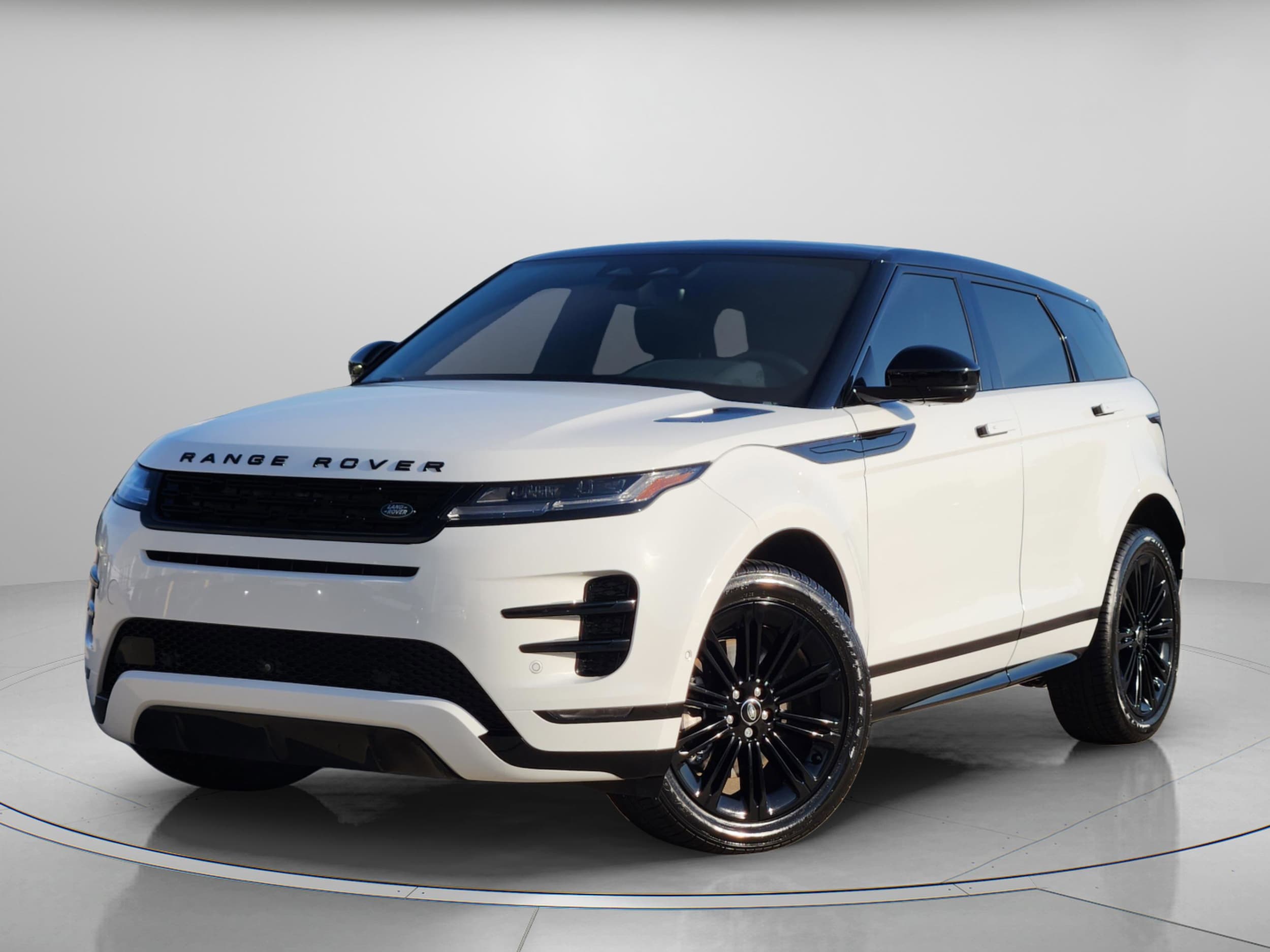 2025 Land Rover Range Rover Evoque Dynamic SE's photo