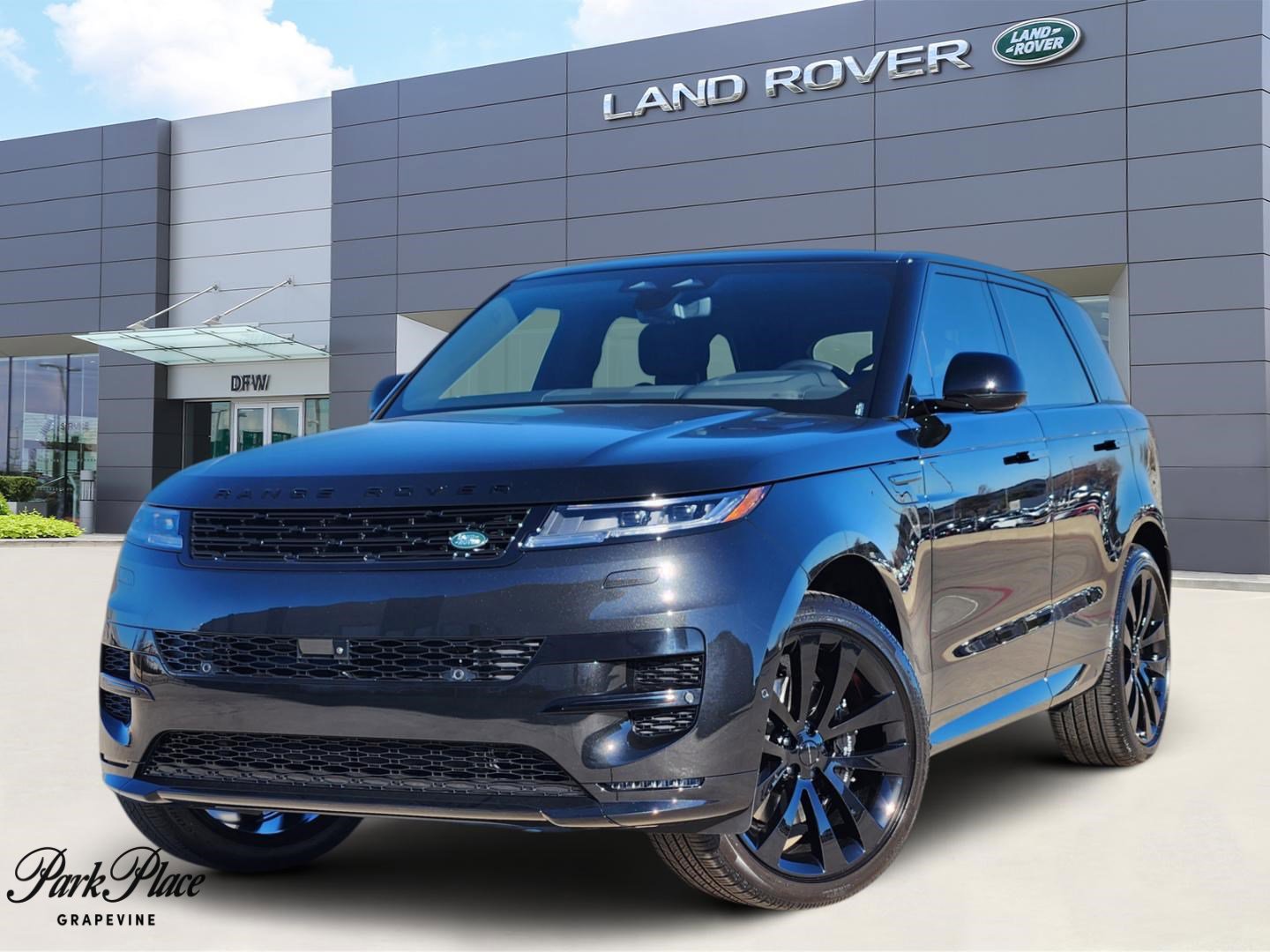 2026 Land Rover Range Rover Sport Dynamic SE's photo