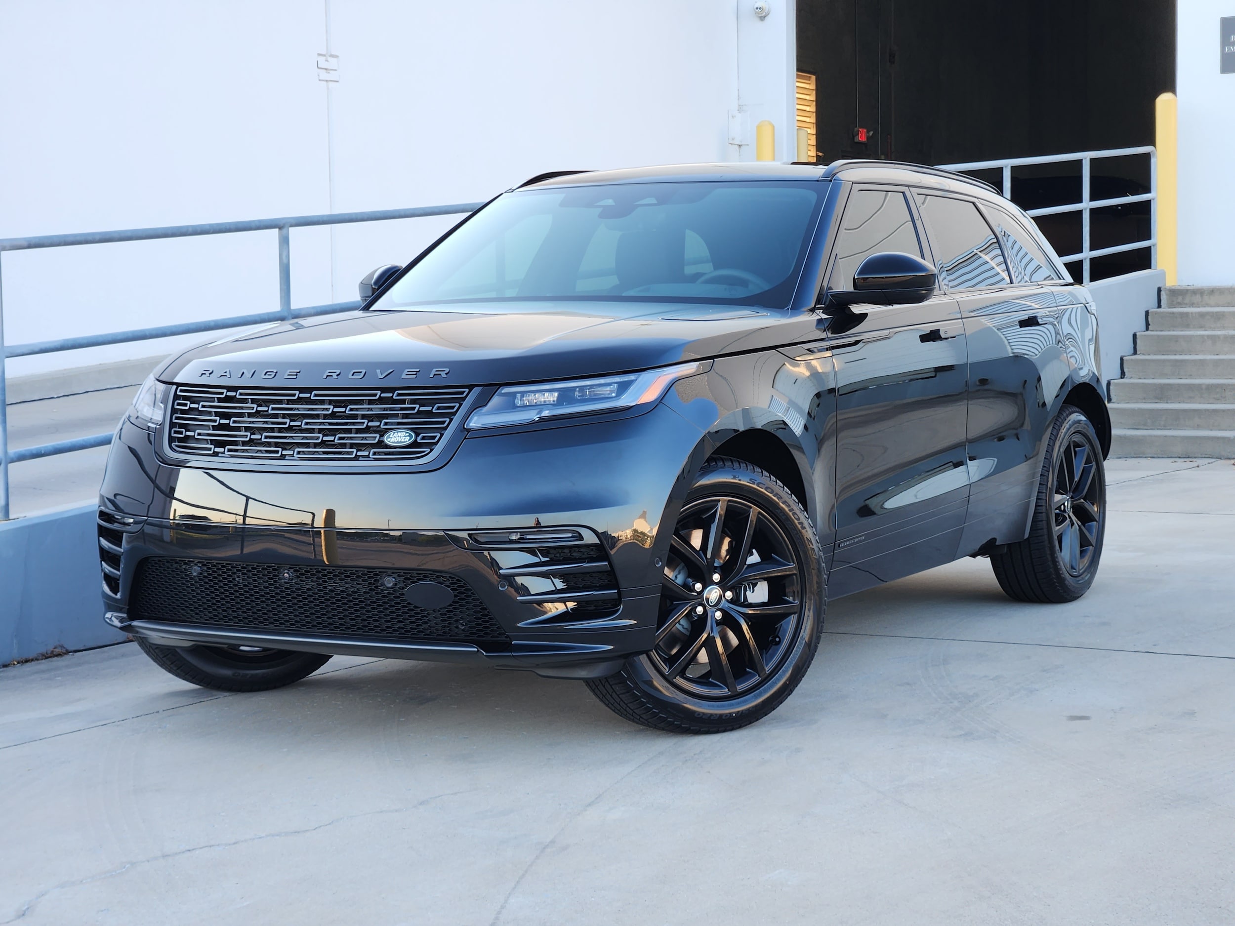 2026 Land Rover Range Rover Velar