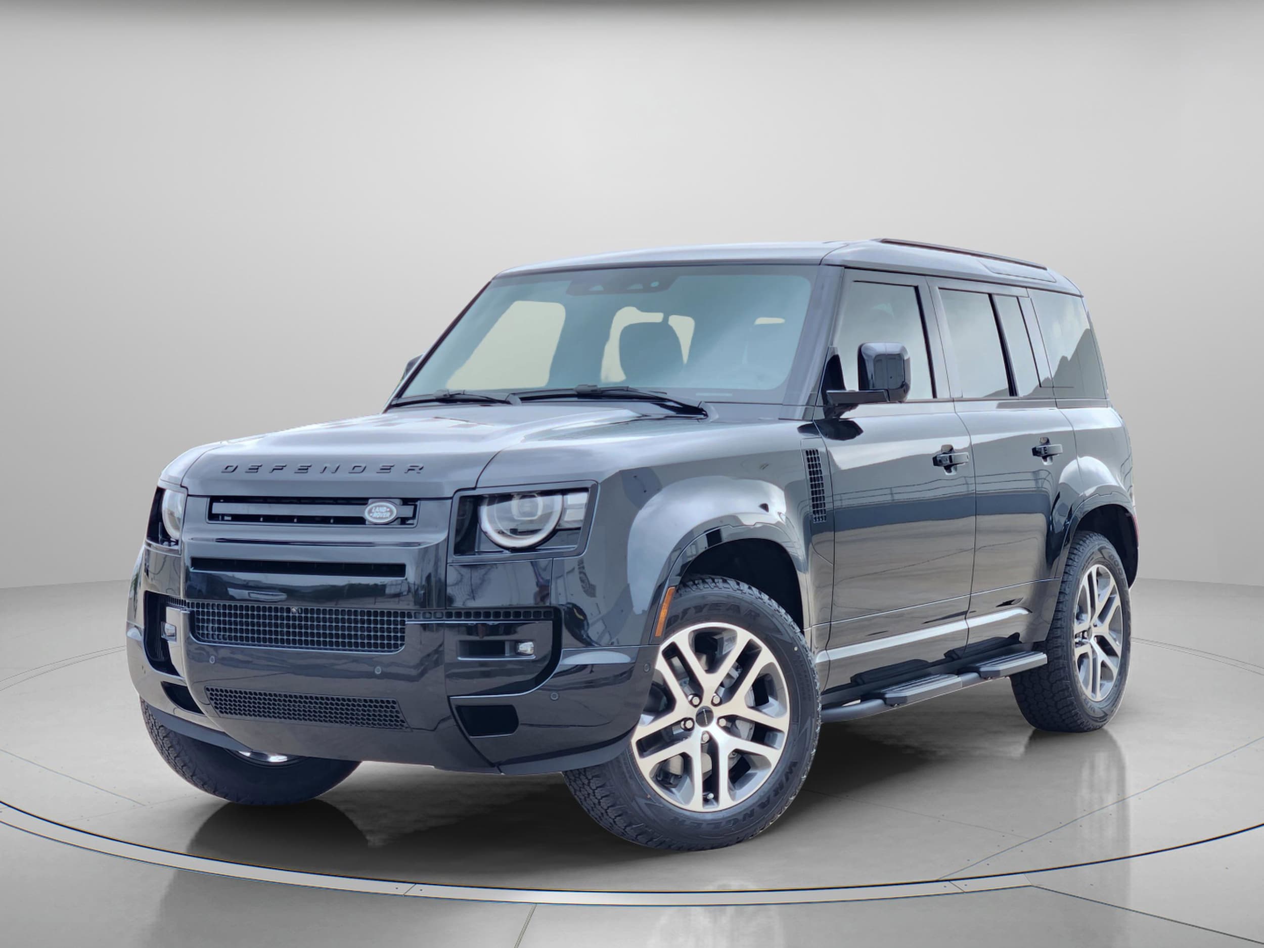 2026 Land Rover Defender 110 X-Dynamic SE P400's photo