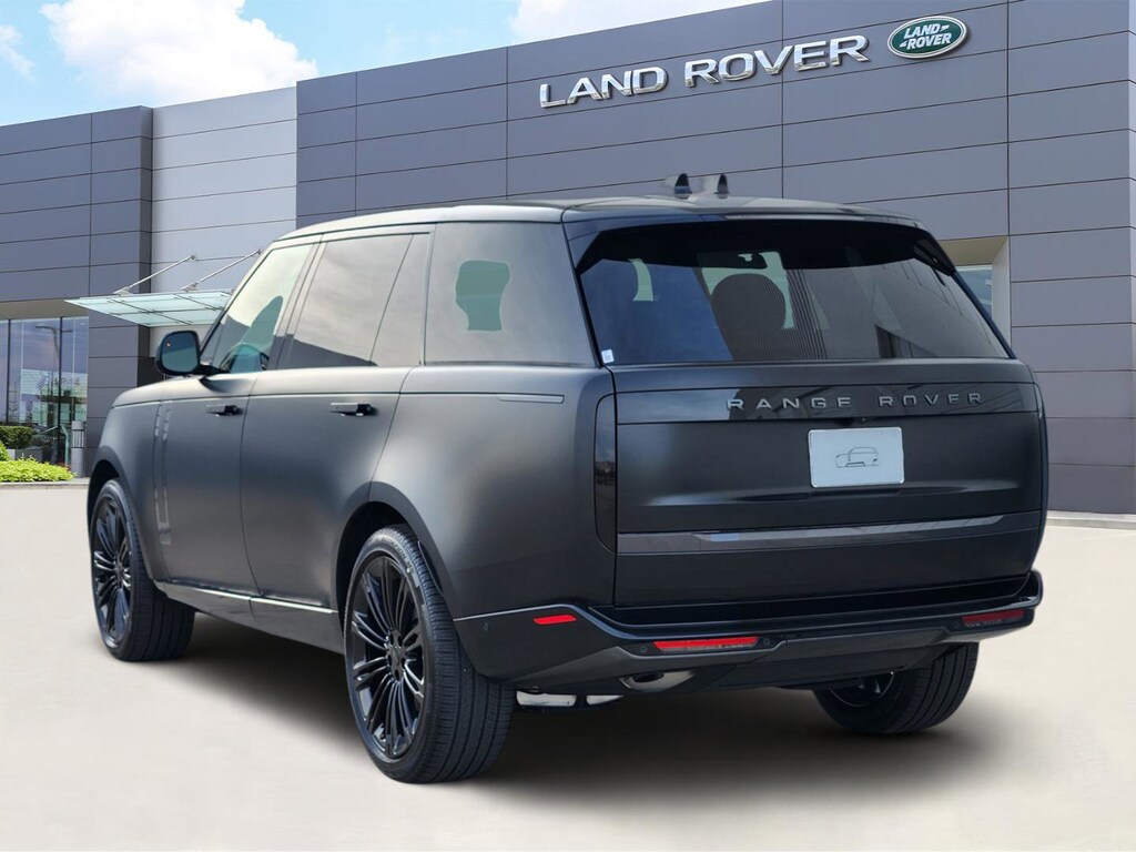 New 2026 Land Rover Range Rover SE 7 Seats SUV