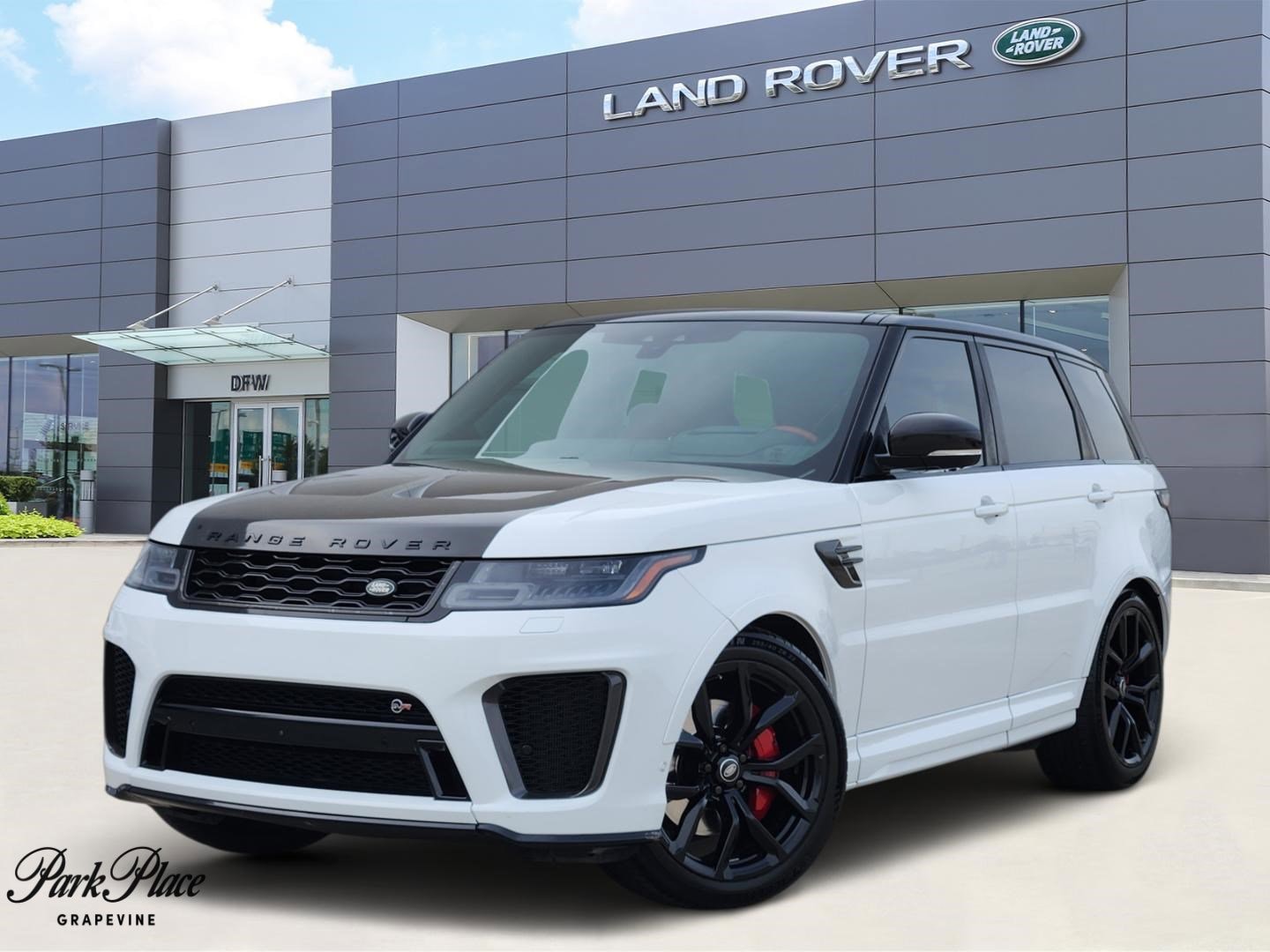 2019 Land Rover Range Rover Sport SVR's photo