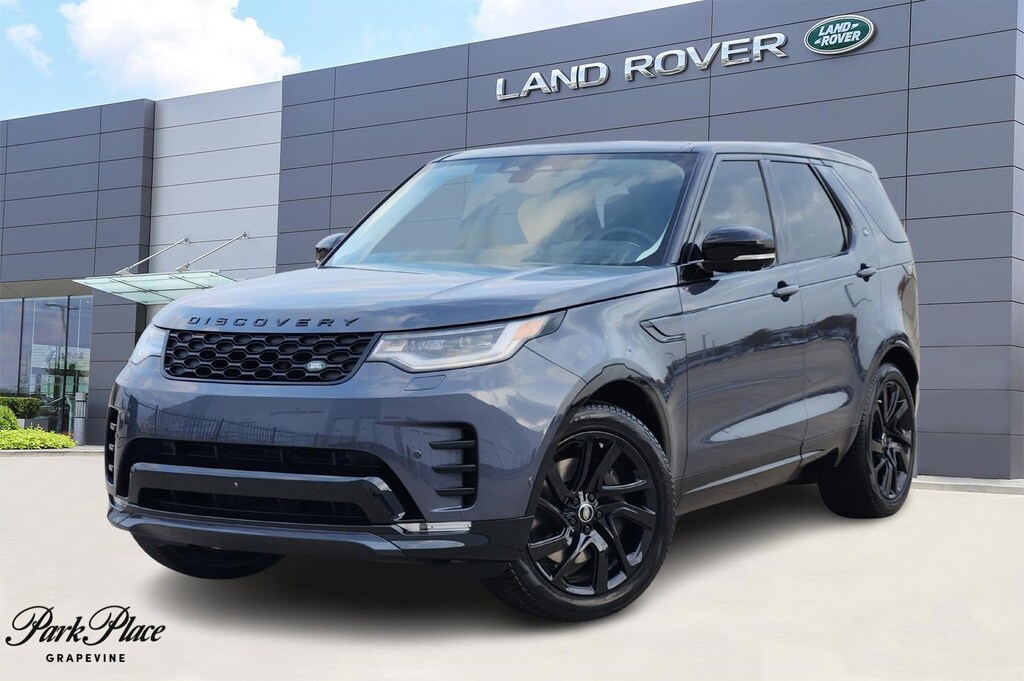 New 2025 Land Rover Discovery Dynamic SE SUV