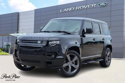 2025 Land Rover Defender 110 V8 SUV