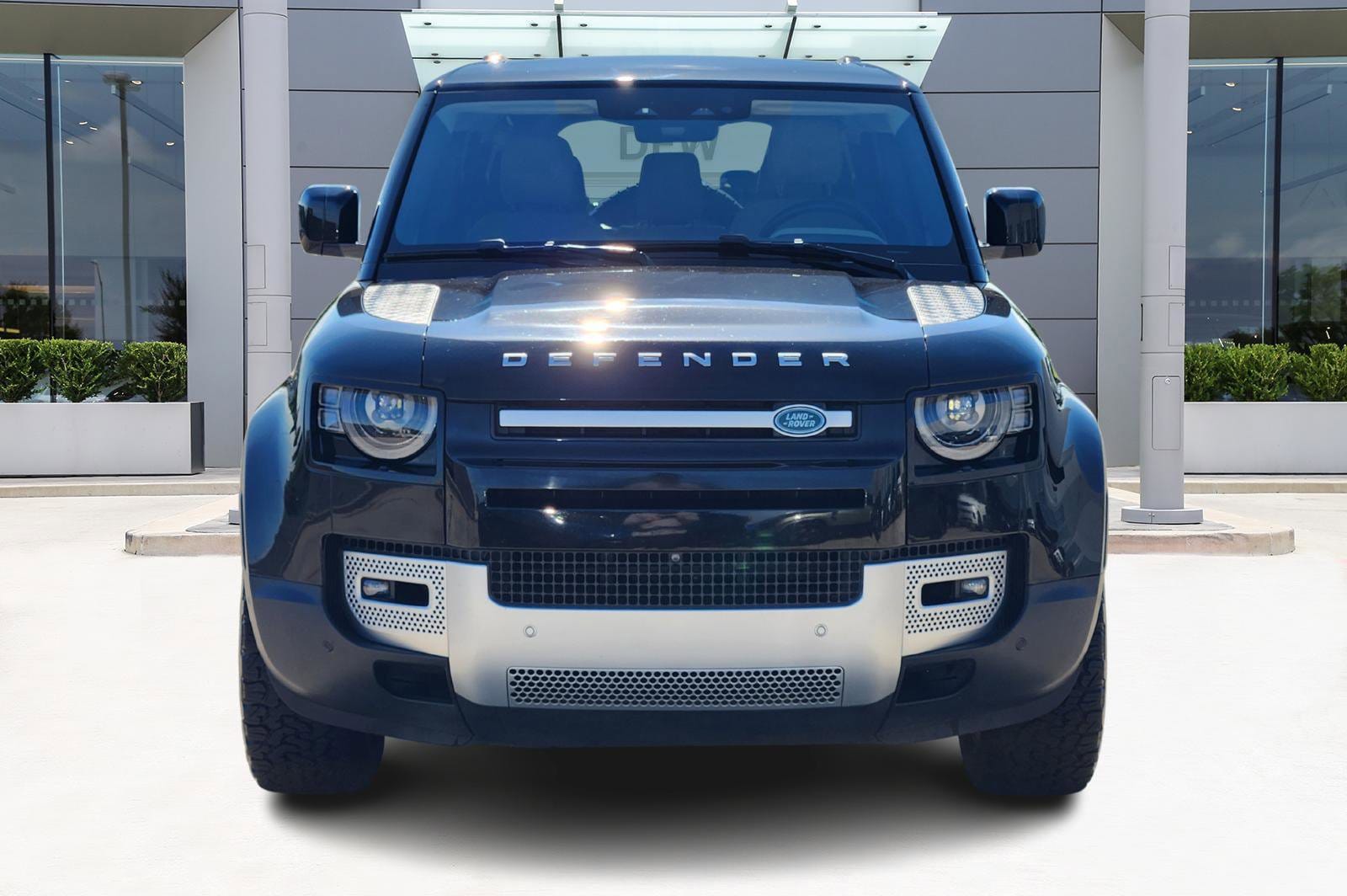 Certified 2020 Land Rover Defender SE with VIN SALEPEEU6L2017168 for sale in Dfw, TX
