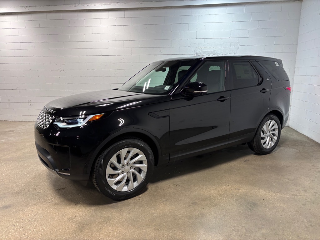 2025 Land Rover Discovery S