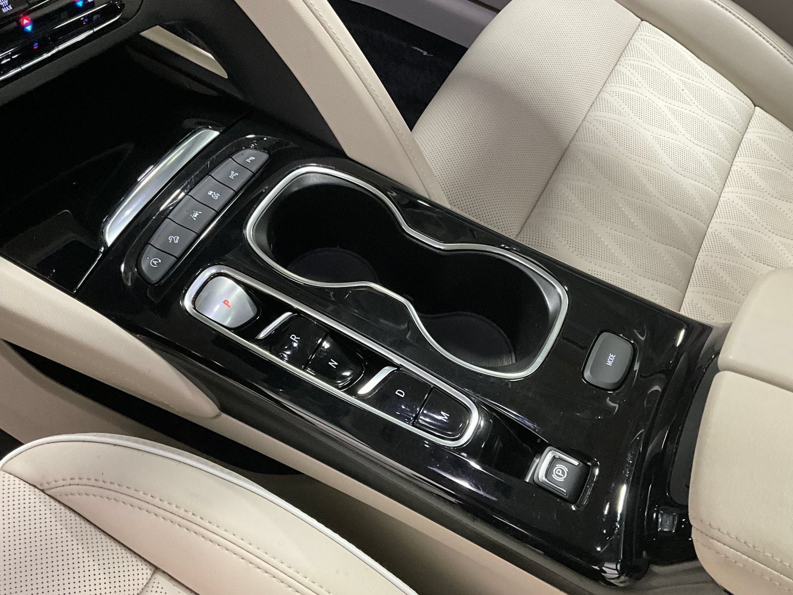 2023 Buick Envision Avenir - Photo 18