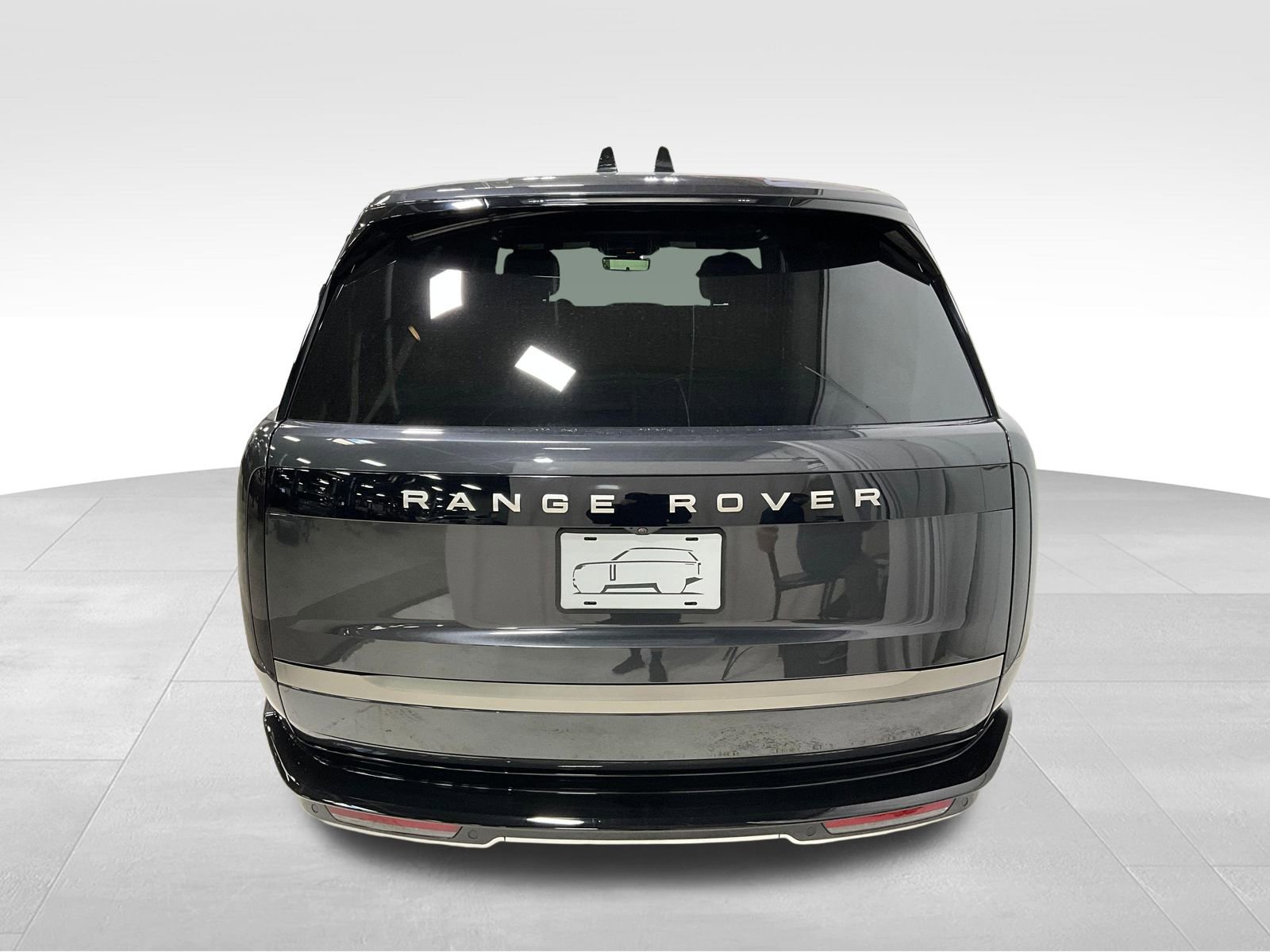 2026 Land Rover Range Rover SE - Photo 8