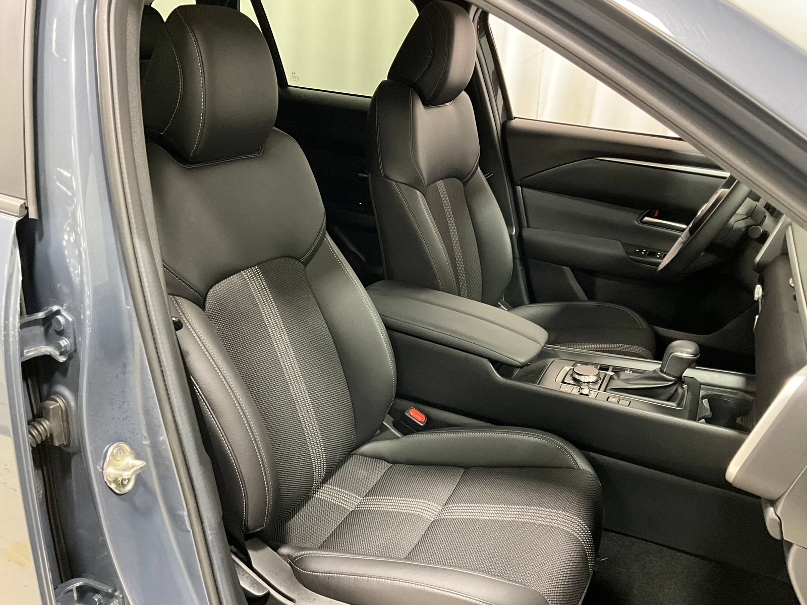 2025 Mazda CX-50 Preferred - Photo 9