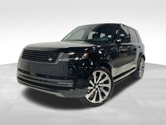 2025 Land Rover Range Rover SE 400PS SUV
