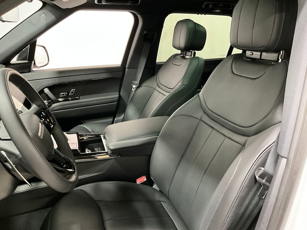 New 2025 Land Rover Range Rover Sport Dynamic SE SUV