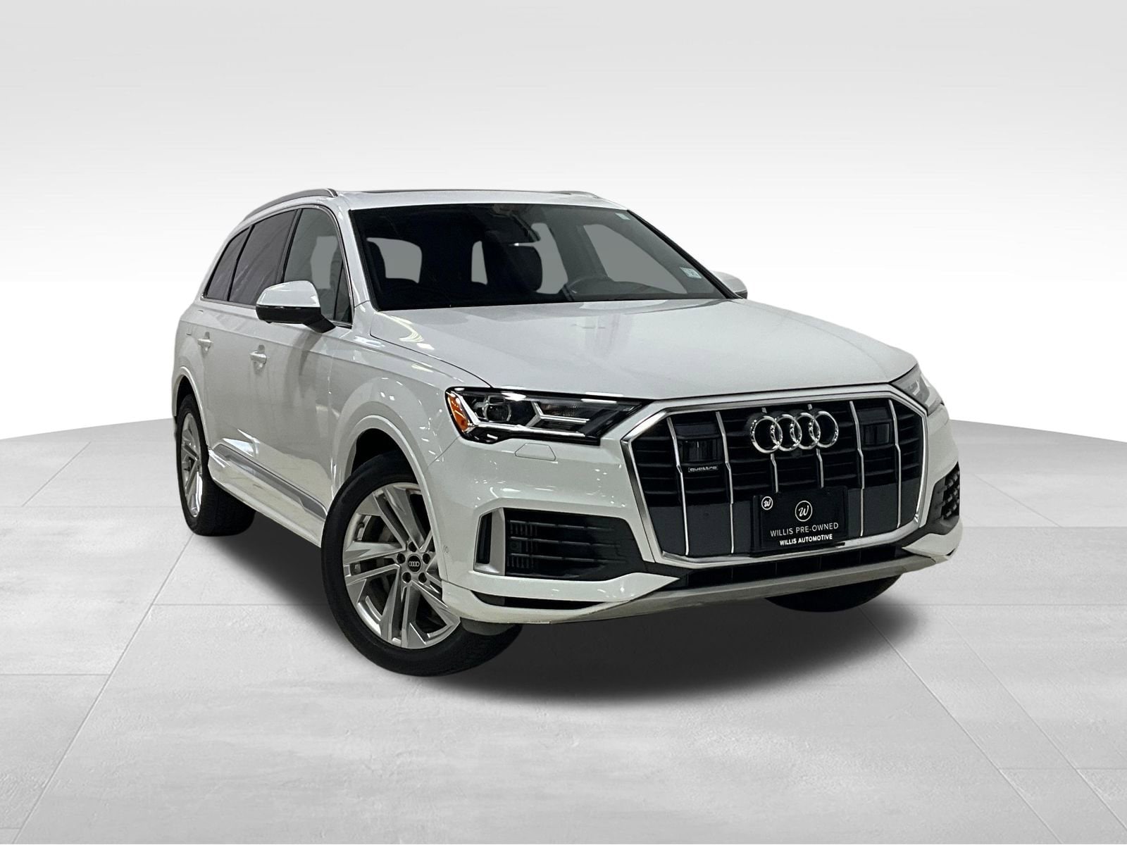 2022 Audi Q7 55 Premium Plus quattro Tiptronic's photo