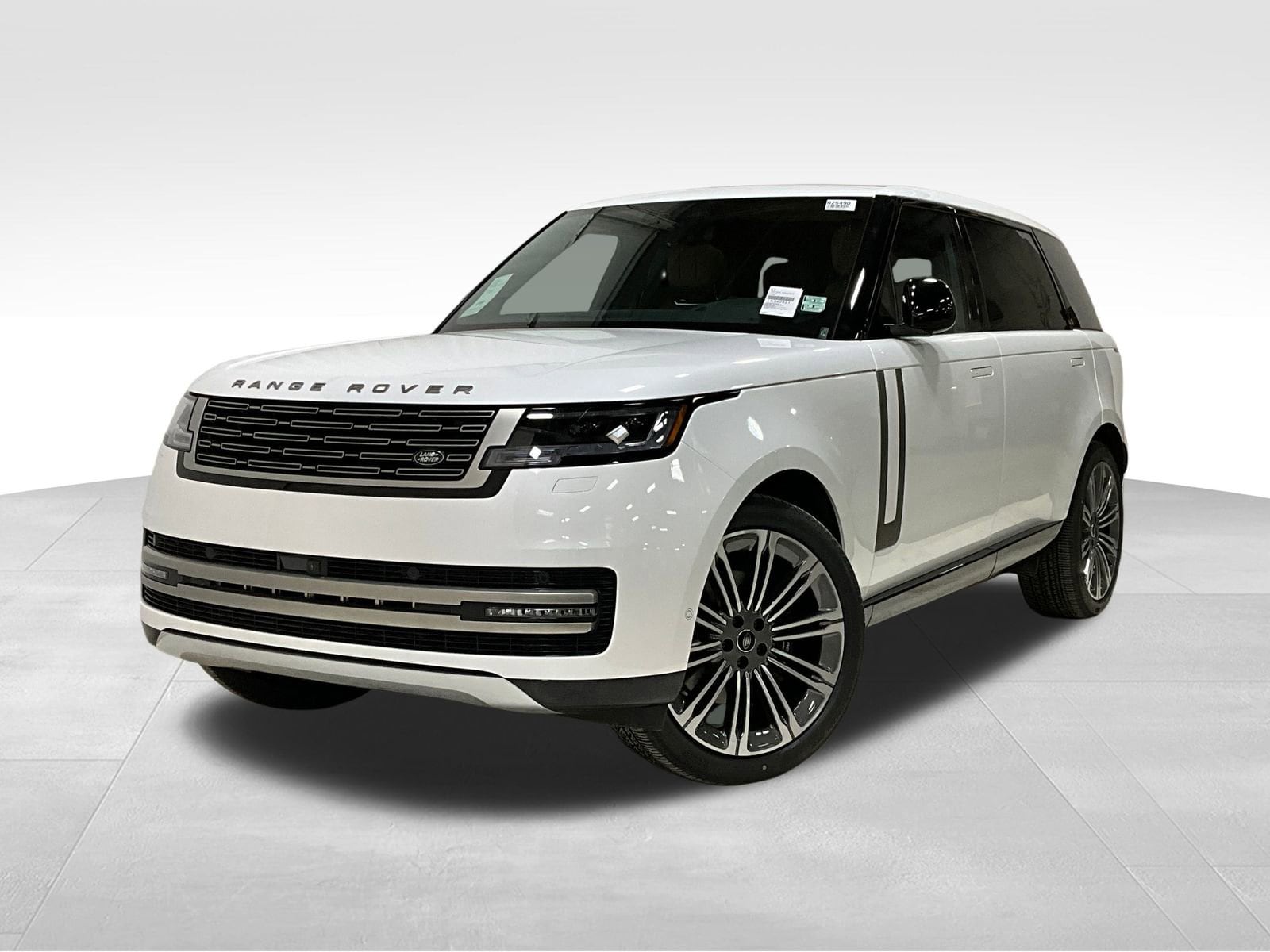 2025 Land Rover Range Rover SE's photo