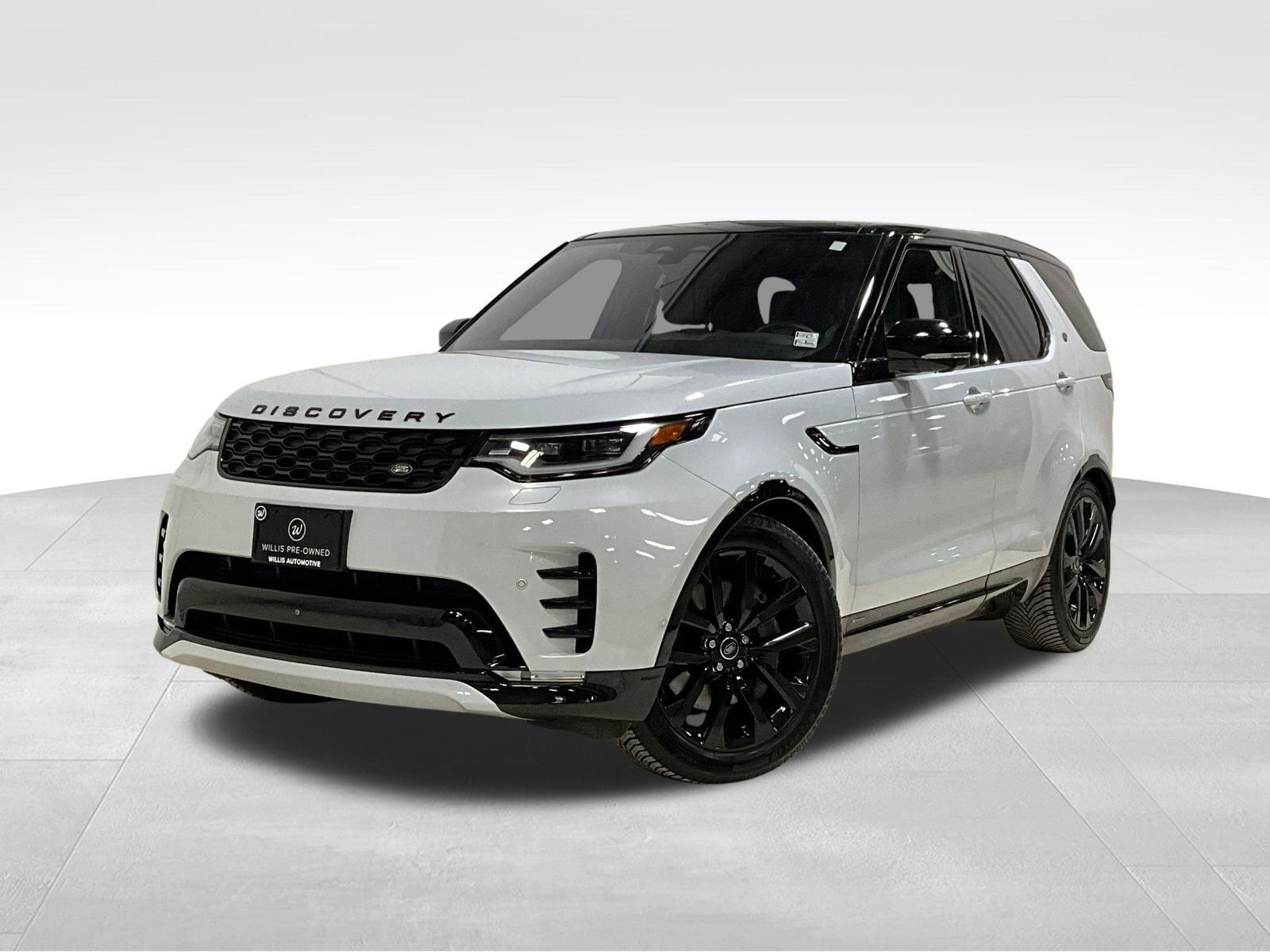 2022 Land Rover Discovery HSE R Dynamic's photo