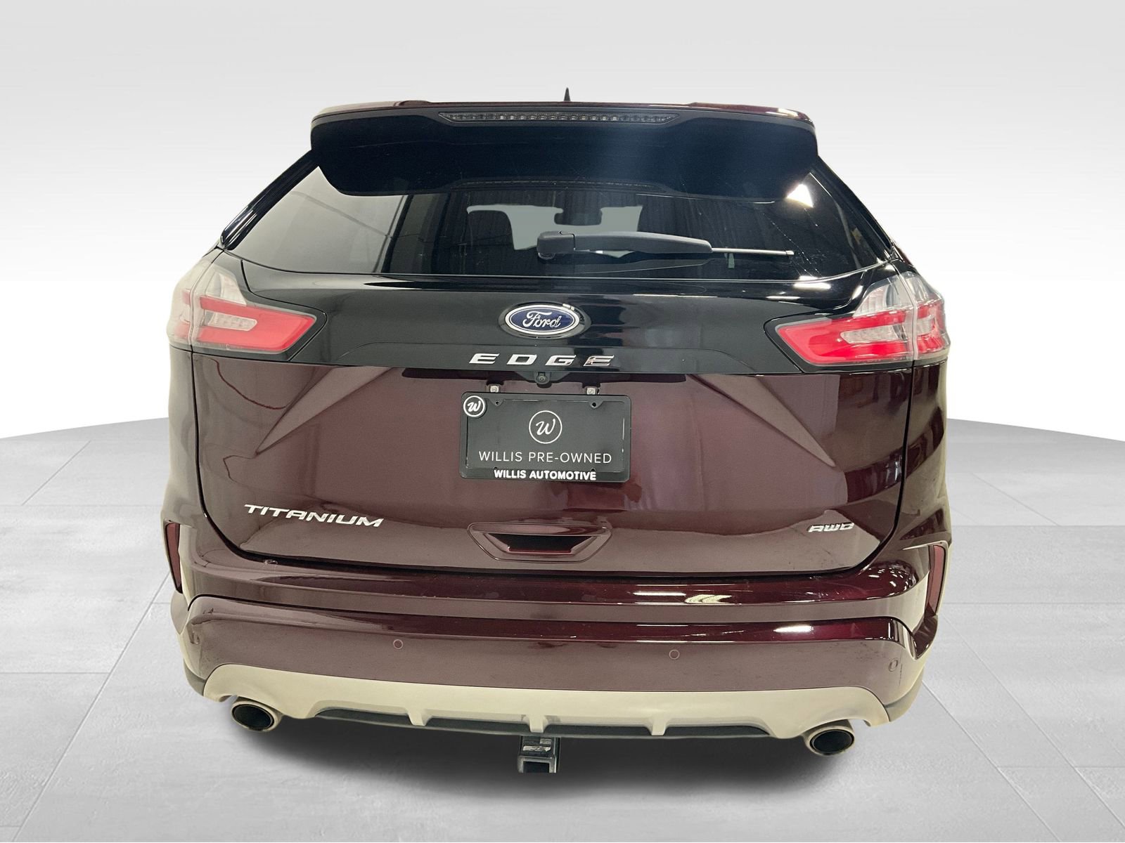 2021 Ford Edge Titanium photo 4