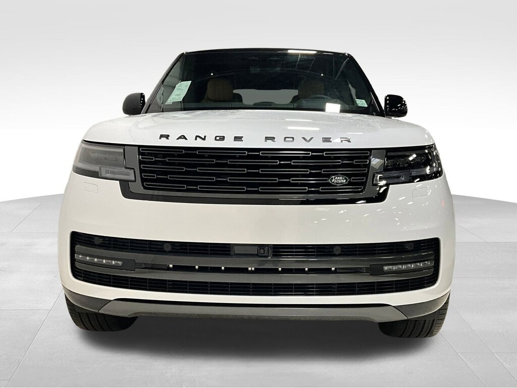 New 2025 Land Rover Range Rover SE SUV