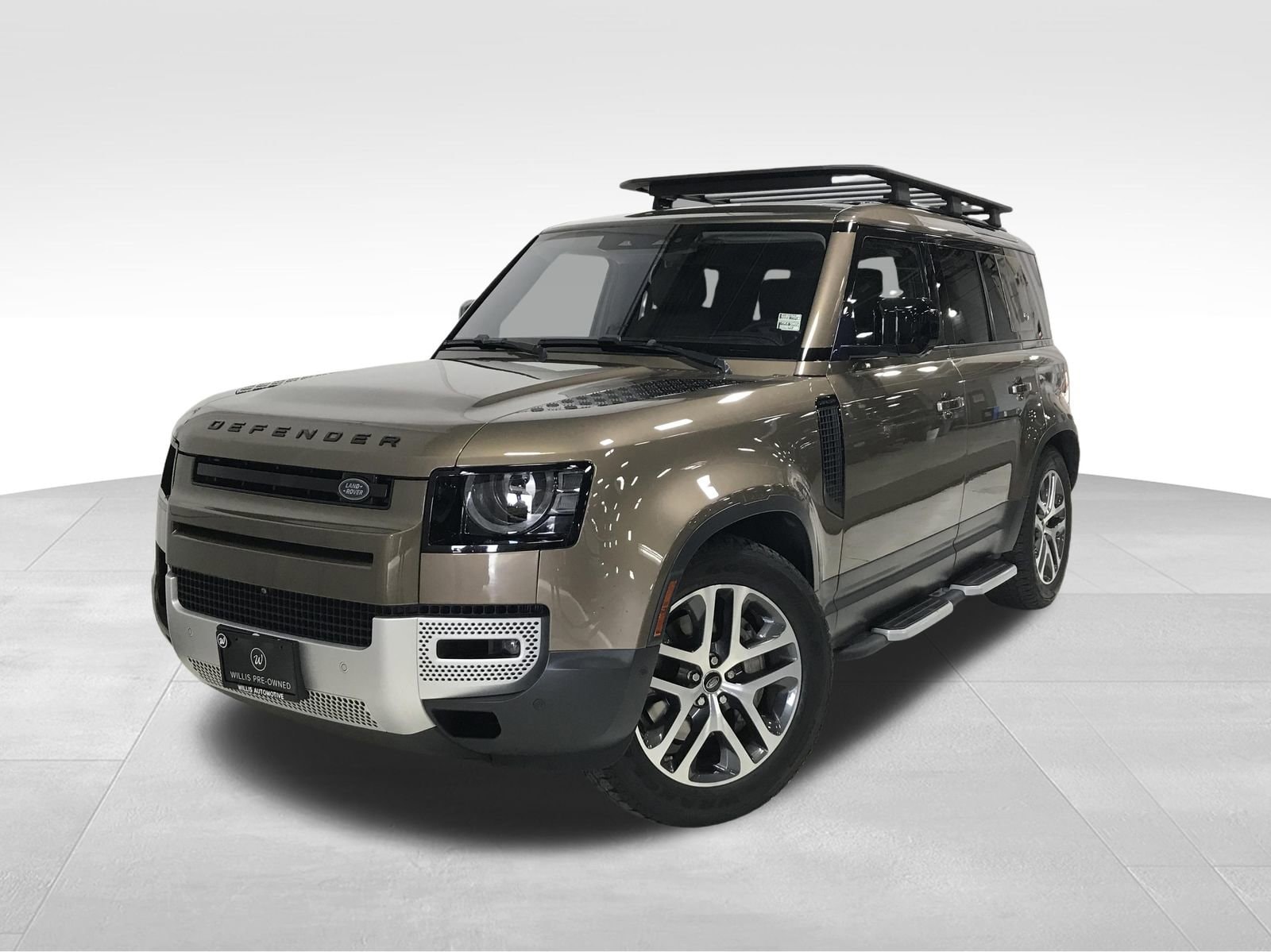 2020 Land Rover Defender HSE's photo