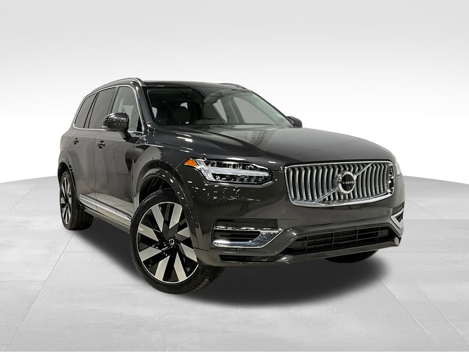 2024 Volvo XC90 Ultimate's photo