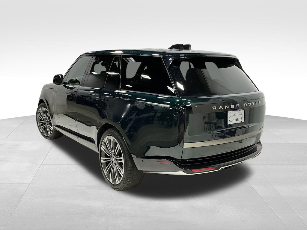 New 2025 Land Rover Range Rover SE SUV