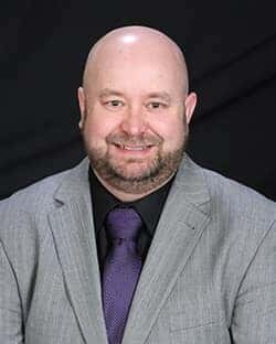 Staff member David Sanns from ID_06b73f6e8db9