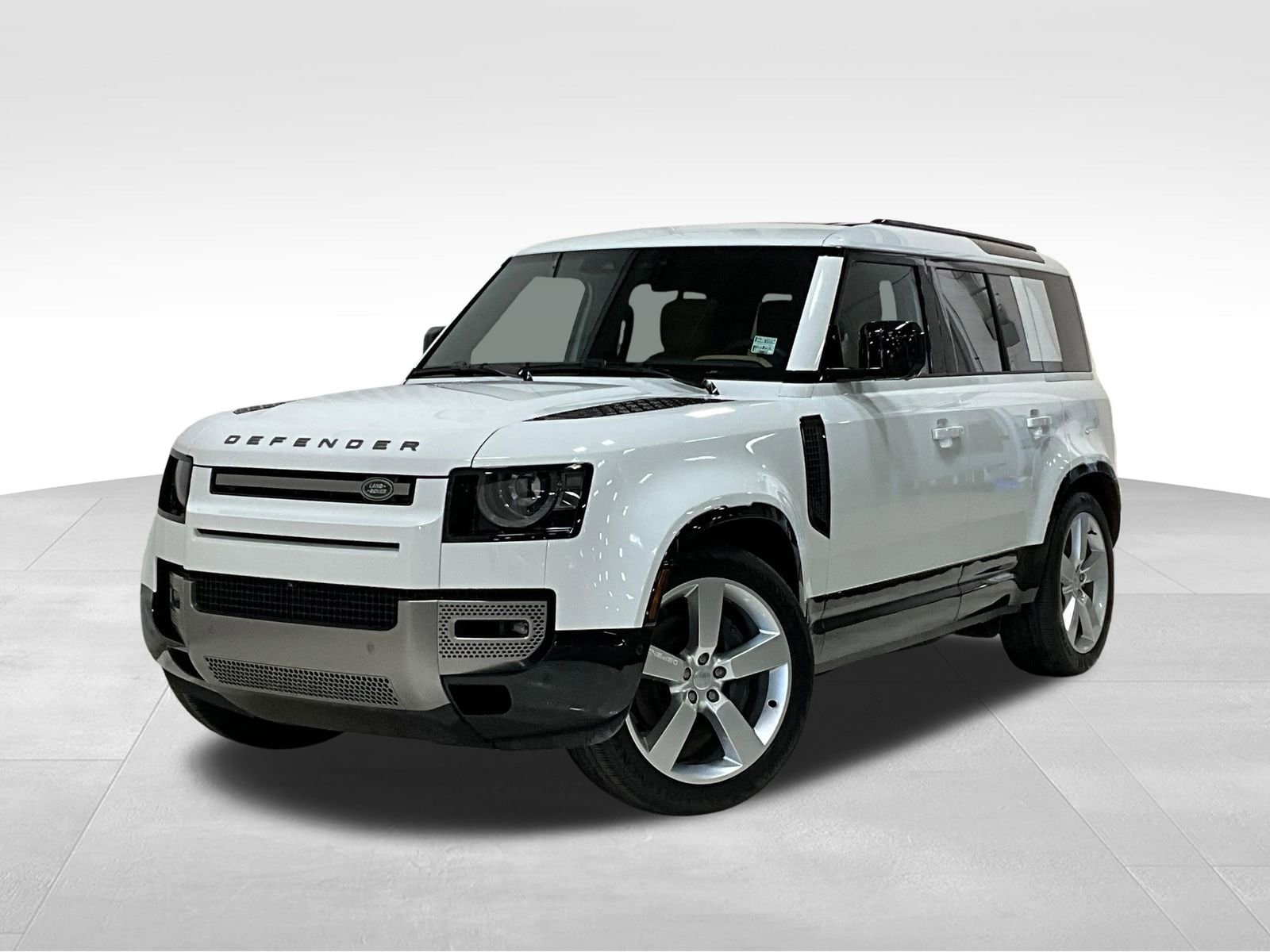 2025 Land Rover Defender 110 X-Dynamic SE P400's photo