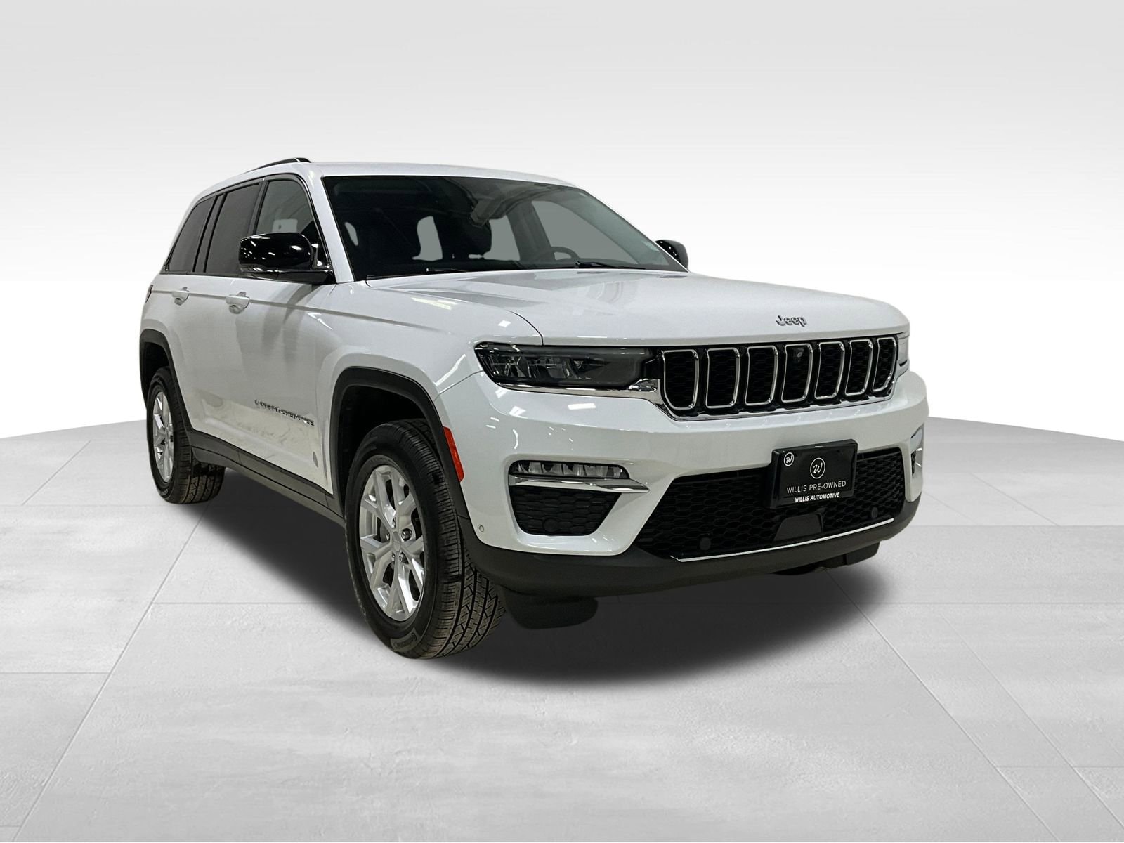 2023 Jeep Grand Cherokee Limited's photo
