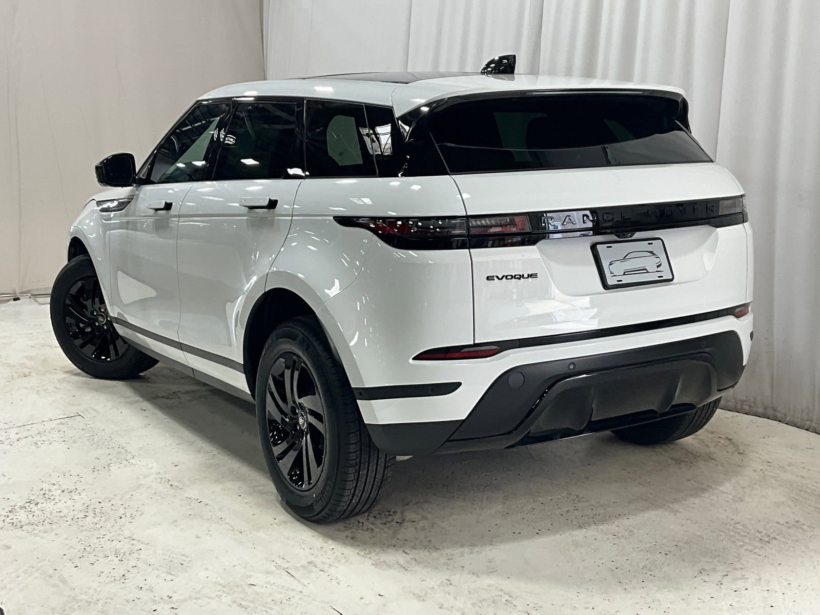 Used 2025 Land Rover Range Rover Evoque S with VIN SALZJ2FXXSH265932 for sale in Des Moines, IA