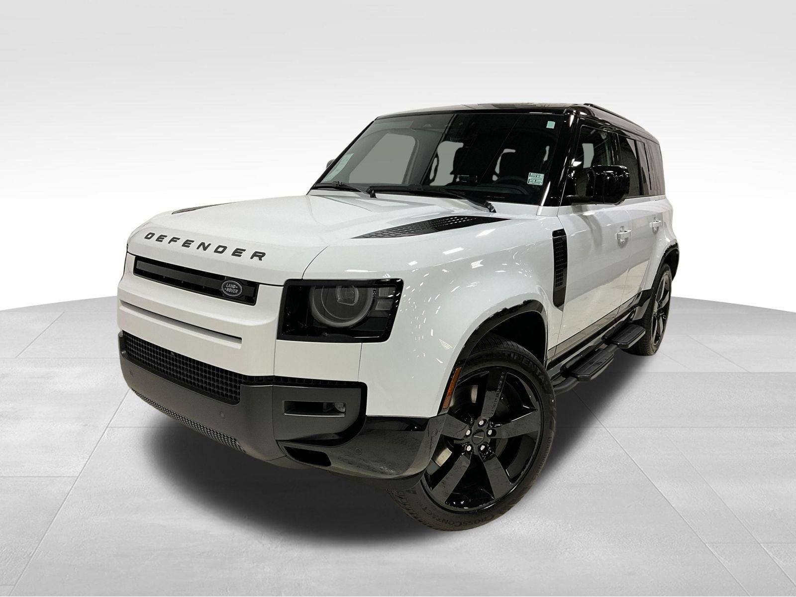 2026 Land Rover Defender 110 X-Dynamic SE P400's photo