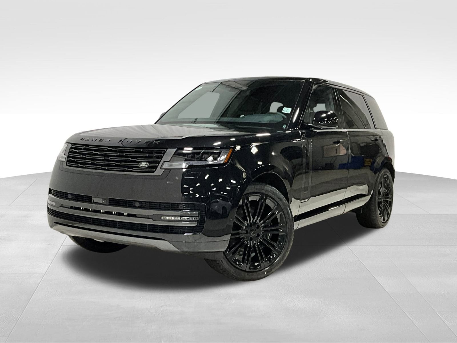2026 Land Rover Range Rover 4.4 SE LWB 7's photo
