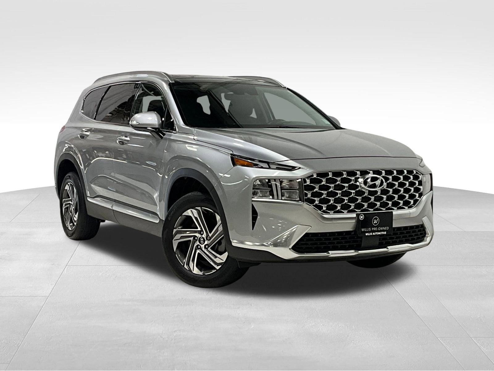 2022 Hyundai Santa Fe SEL's photo