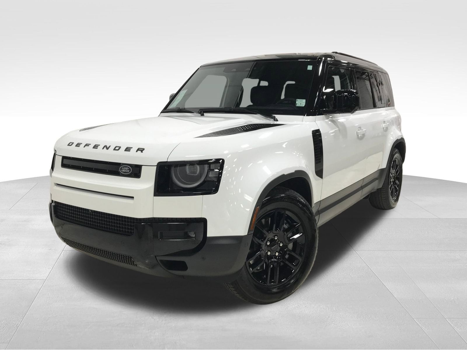 2026 Land Rover Defender 110 S P300's photo