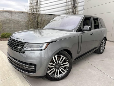 2023 Land Rover Range Rover SE SUV