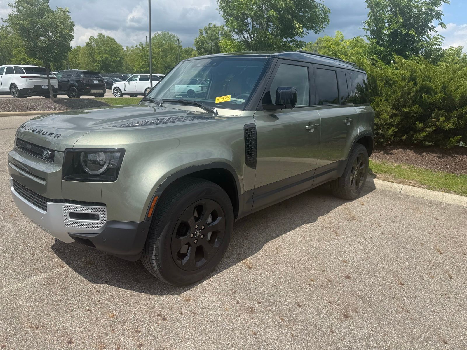 2023 Land Rover Defender
