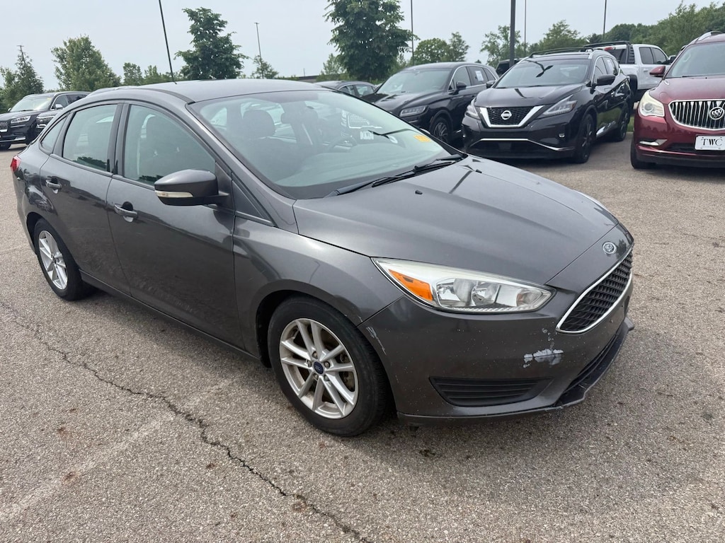 Used 2016 Ford Focus SE Sedan