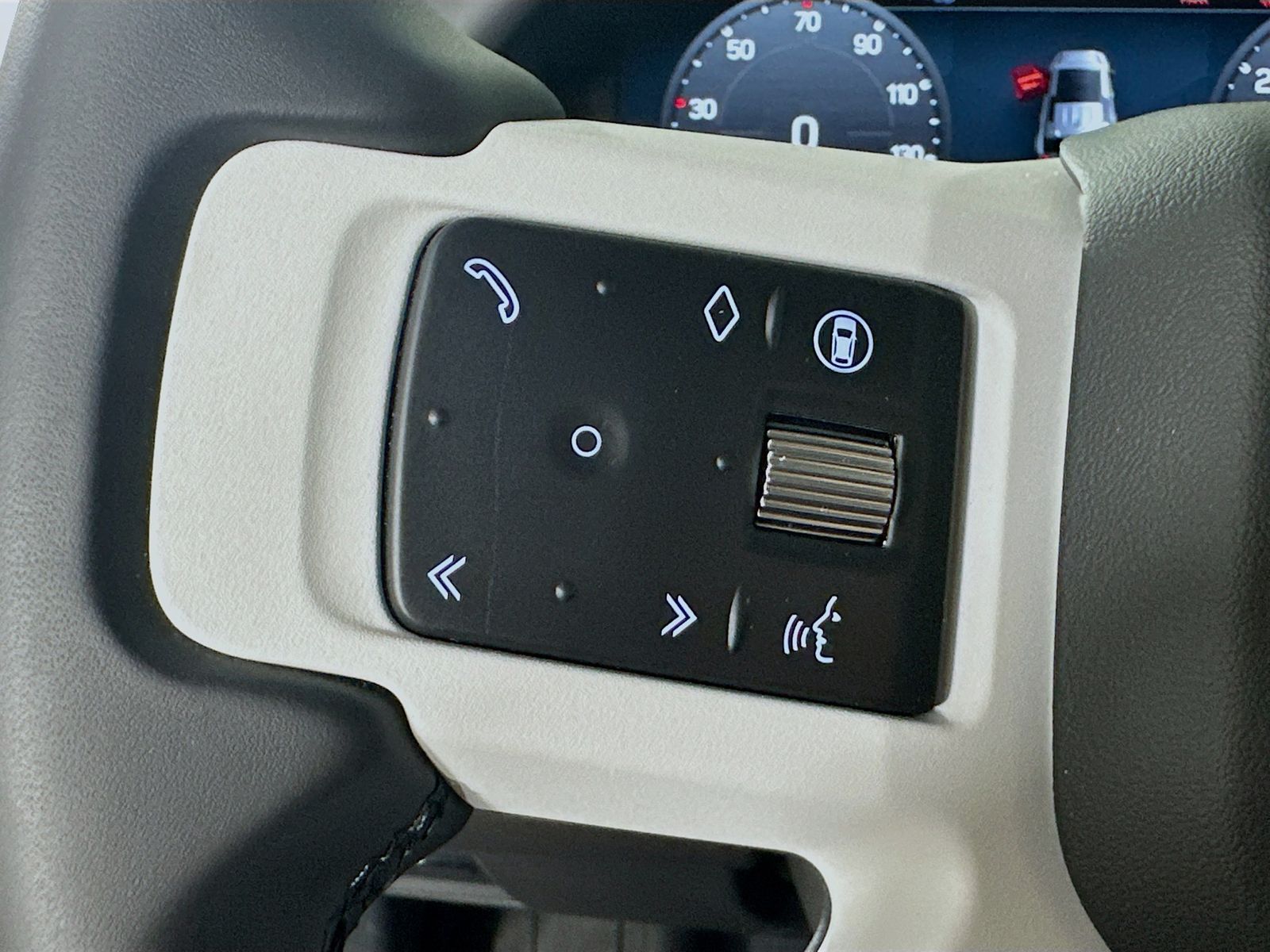 2026 Land Rover Defender S - Photo 19