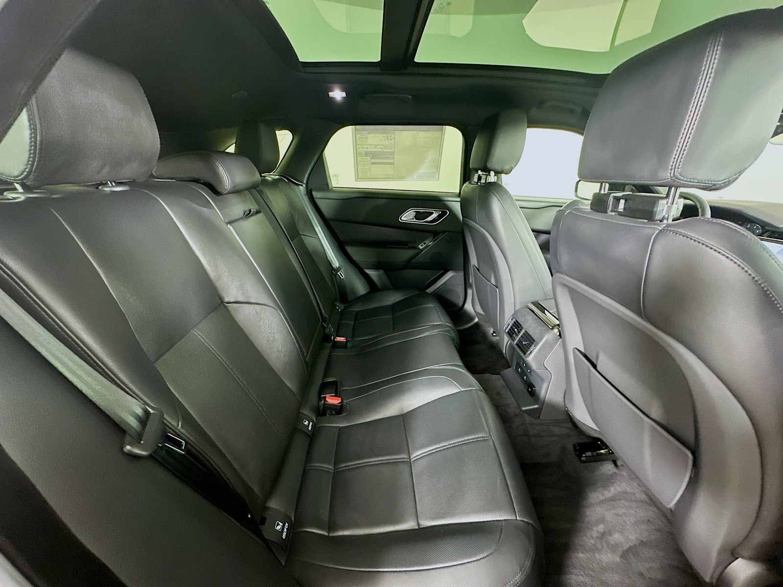 2026 Land Rover Range Rover Velar Dynamic SE - Photo 45
