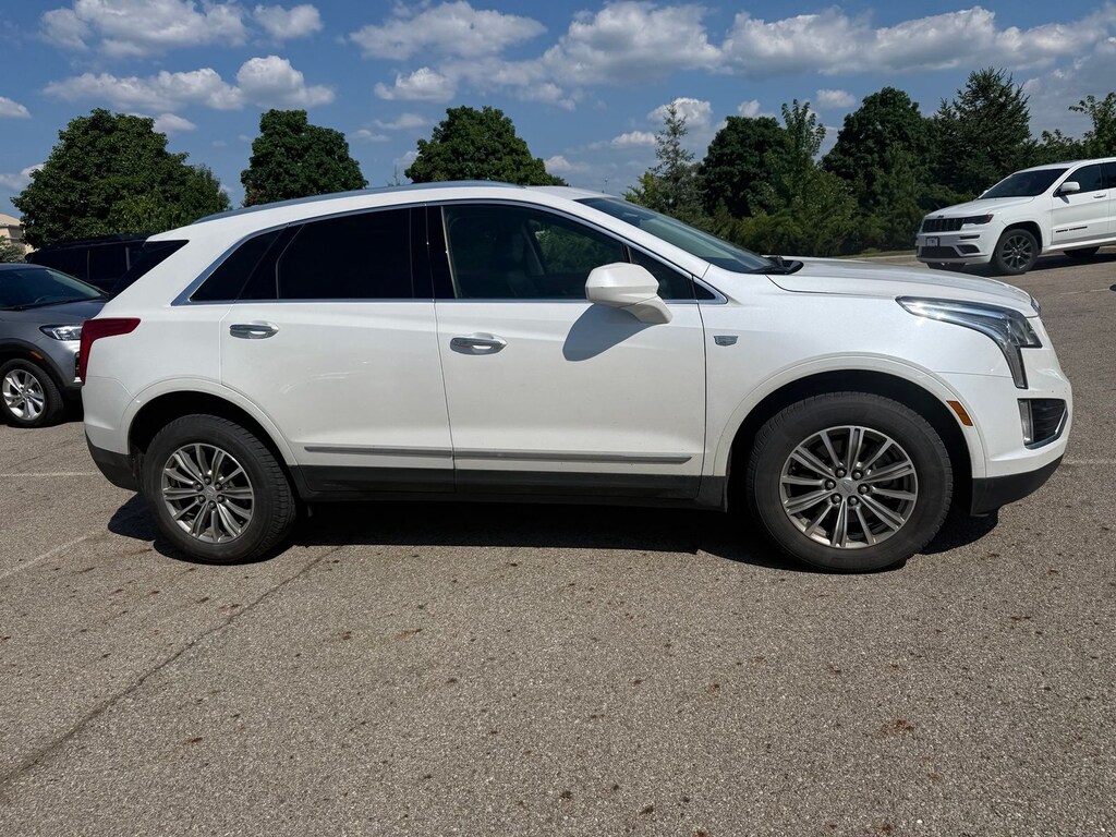 Used 2017 Cadillac XT5 Luxury SUV