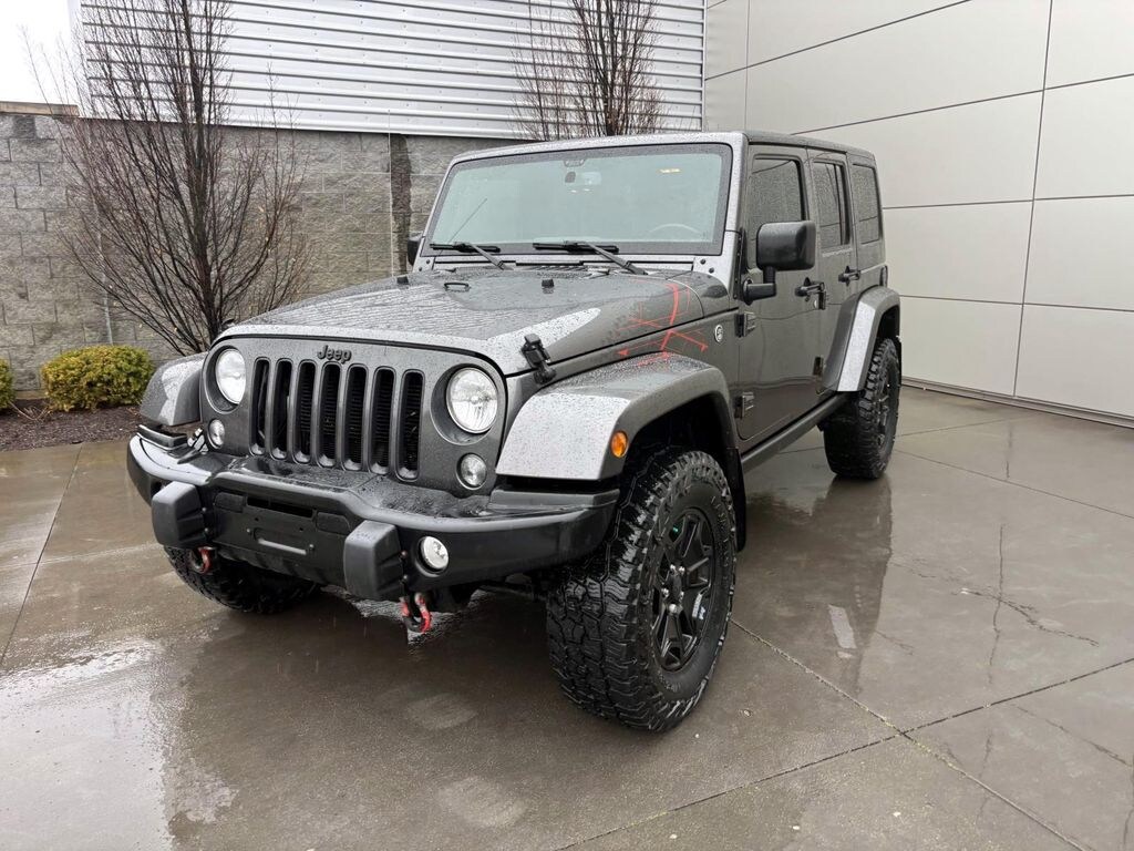 Used 2016 Jeep Wrangler Unlimited Sahara SUV