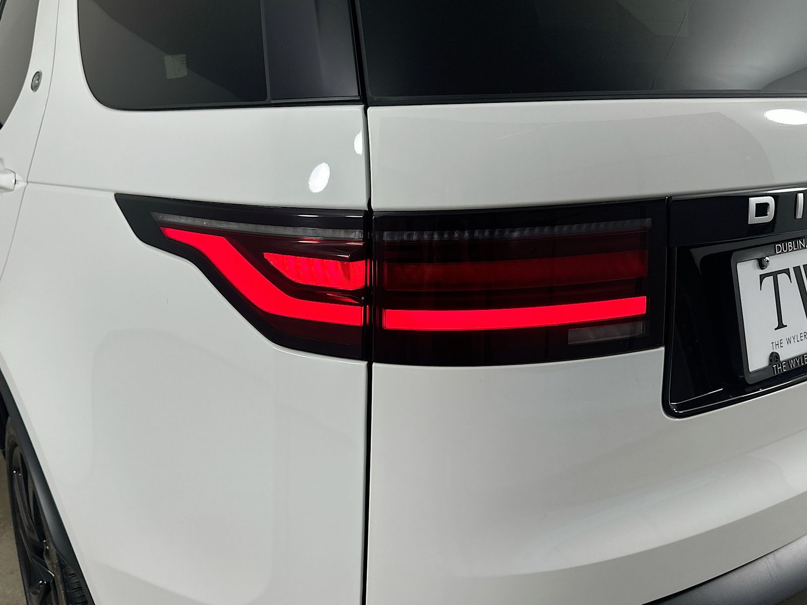 2025 Land Rover Discovery S - Photo 13