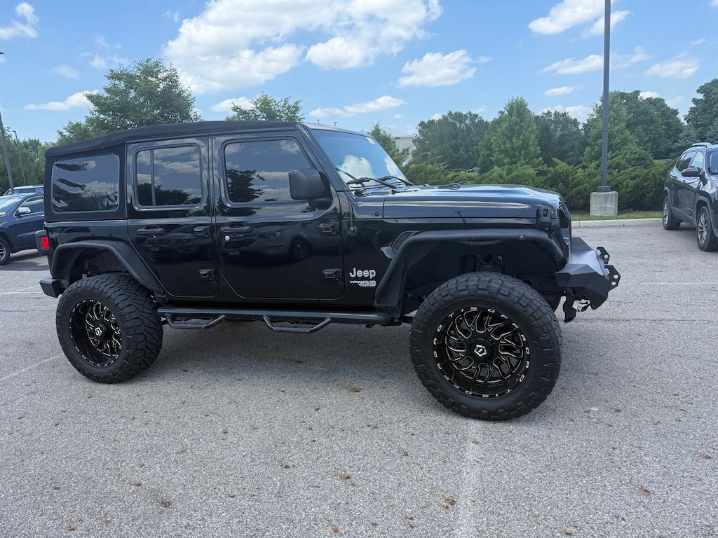 Used 2018 Jeep Wrangler Unlimited Sport S SUV